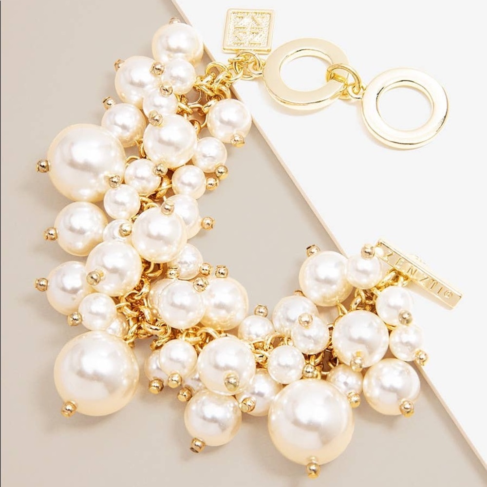 Pearl Cluster Bracelet On Gold Chain